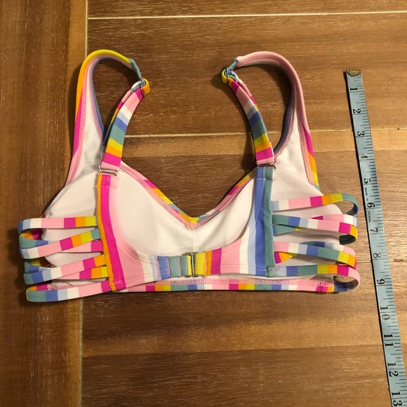 EUC rainbow striped bikini top adjustable straps - Picture 4 of 4